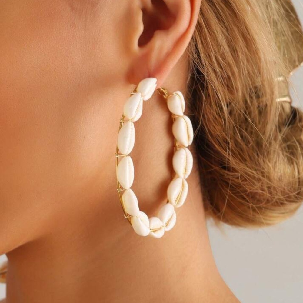 NWT White Pukka Shell Woven Silver Tone Hoop Earrings